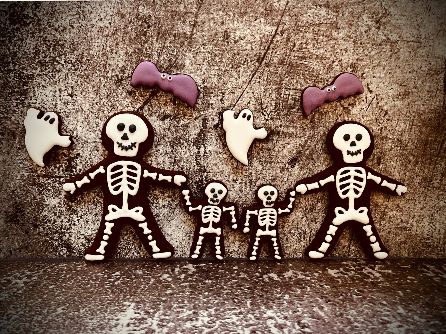Skeleton Family Biscuit Box